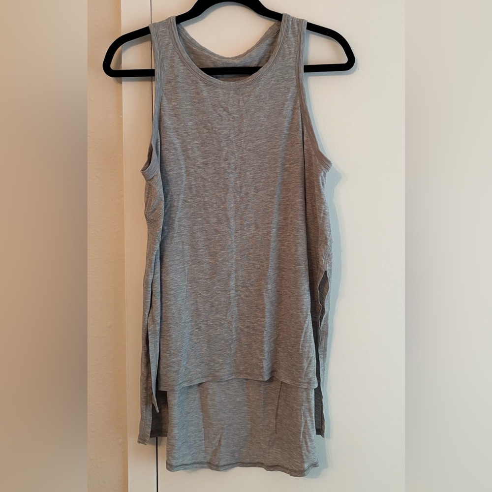 Lululemon Athletica Gray Sleeveless Tank Top